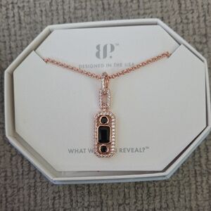 Elegant Rose Gold and Black Pendant Necklace